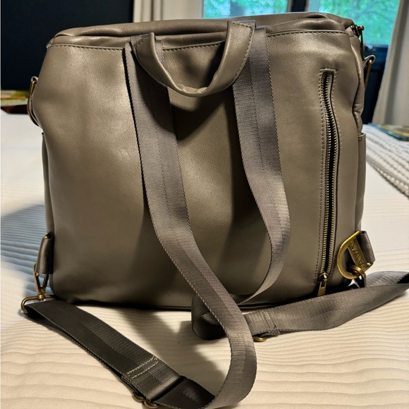 Fawn Design Backpack - Picture 3 of 6